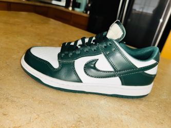 NIKE Dunk Low Michigan State