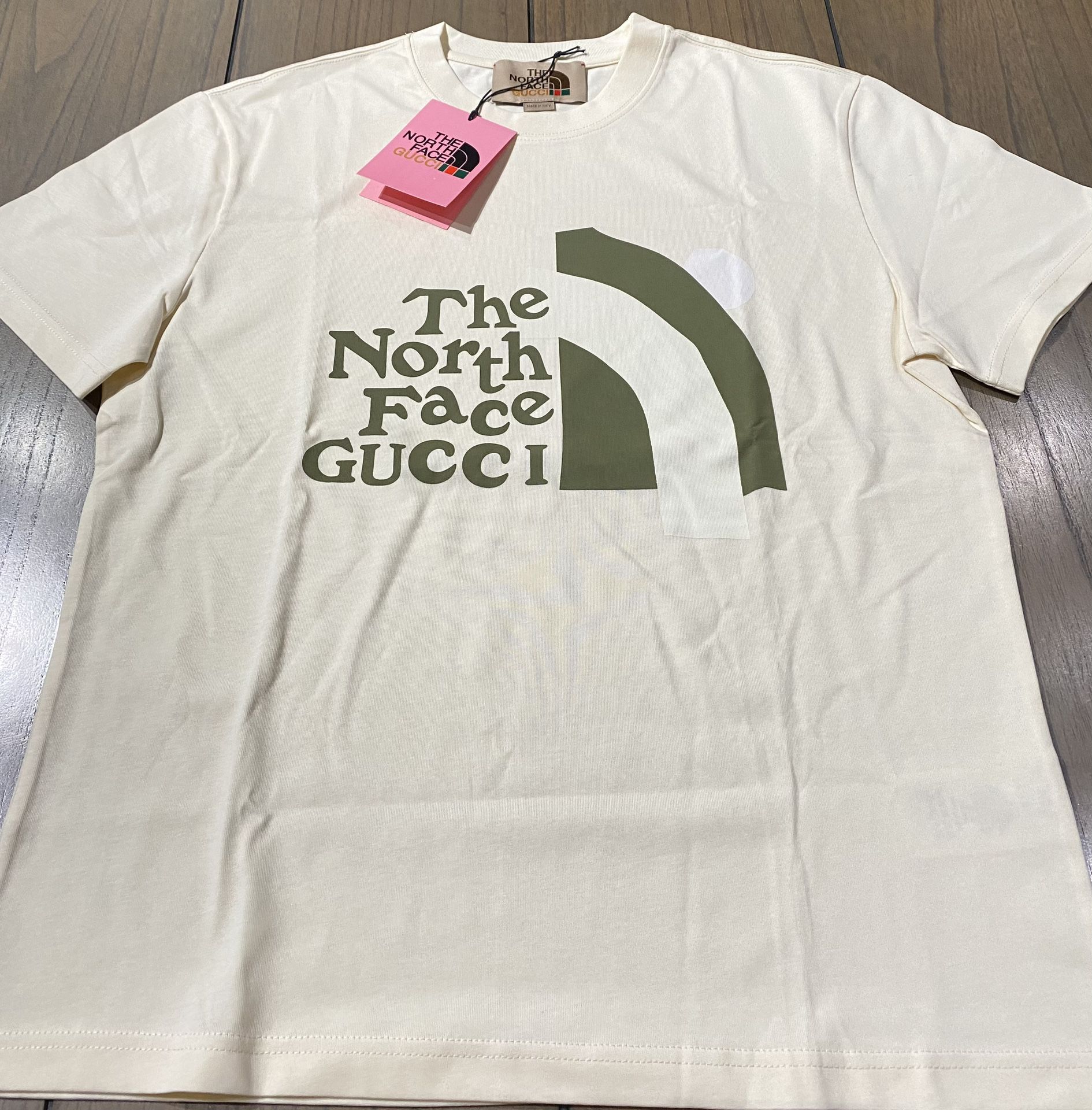DESIGNER T-SHIRT GUCCI X THE NORTH FACE, Read For Details… VISIT OUR PROFILE FOR MORE ITEMS AVAILABLE!!! for Sale in Oakland Park, FL - OfferUp