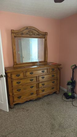 Dresser