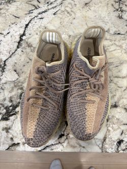 Adidas Yeezy Boost 350 V2 Sneakers