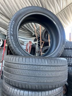 2 Pirelli 275/45/21 Installation Included