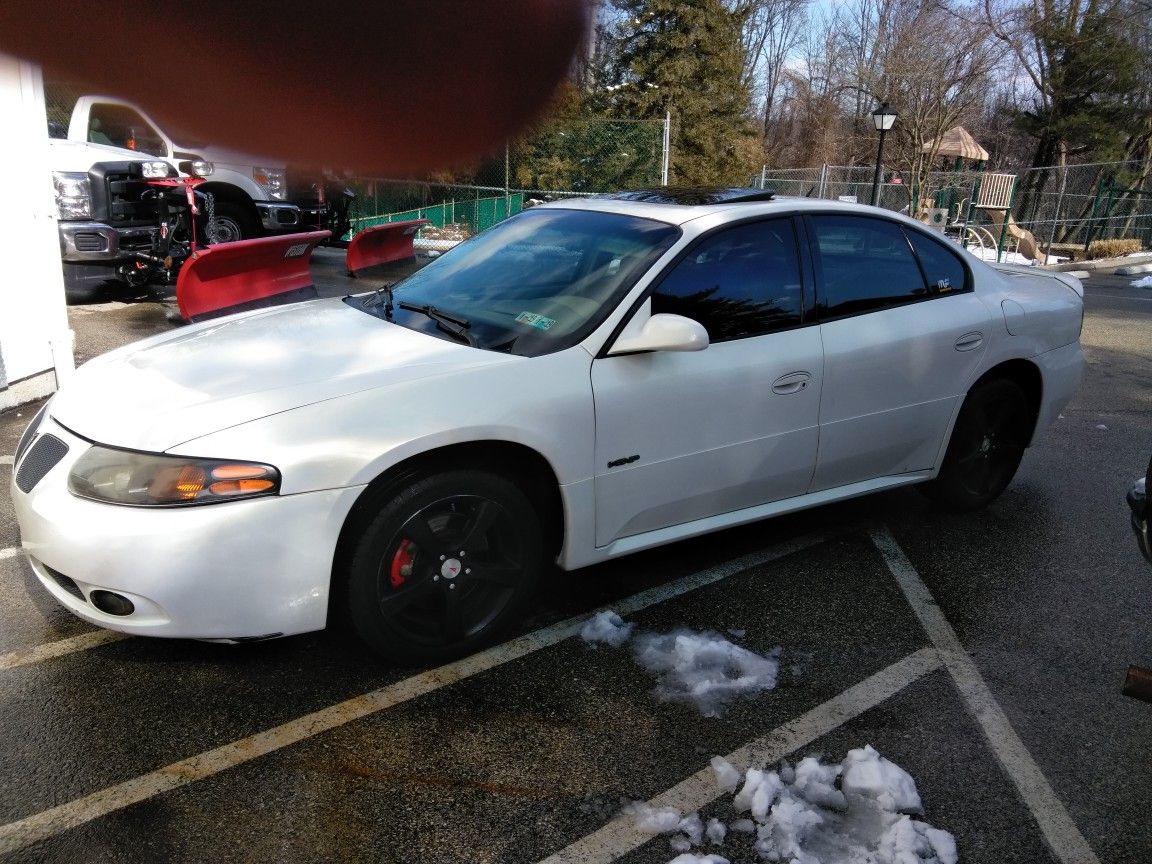 05 Pontiac Bonneville GXP
