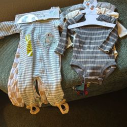 Size 6 Month Baby Clothing