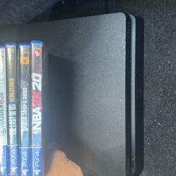 Used PS4 Console + 5 Games – Works Perfect (NO Controller)