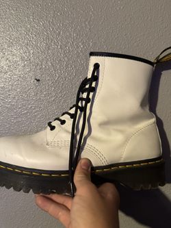 White Doc Martin’s High Tops Men’s