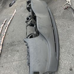 13-17 Honda Accord Dash Part