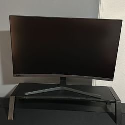 Selling PS5 And Gaming Monitor 