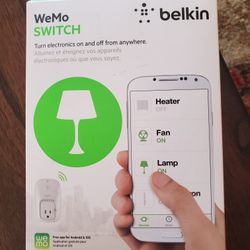 NEW Belkin WeMo Switch WiFi Home Remote Auto Switch New In Box  Turn electronics on and off from anywhere $15
