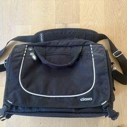 Black OGIO Computer Laptop Messenger Bag/Briefcase, Black