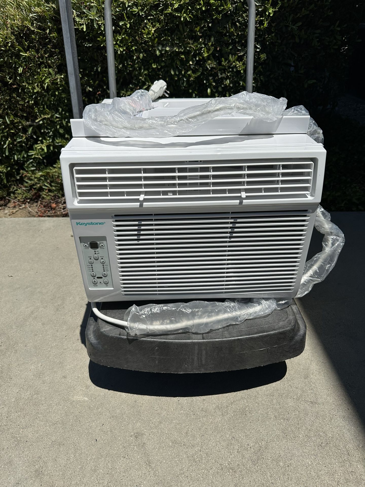 AC - Keystone 12,000 BTU Window Air Conditioner Covers up to 500 Sq Ft