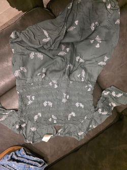 Girls clothing
