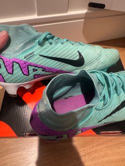 Nike Zoom ACC cleats