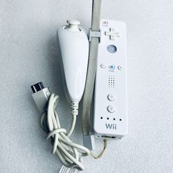 Set Of Nintendo Wii System Remote Controller & Nunchuk, RVL-003, White