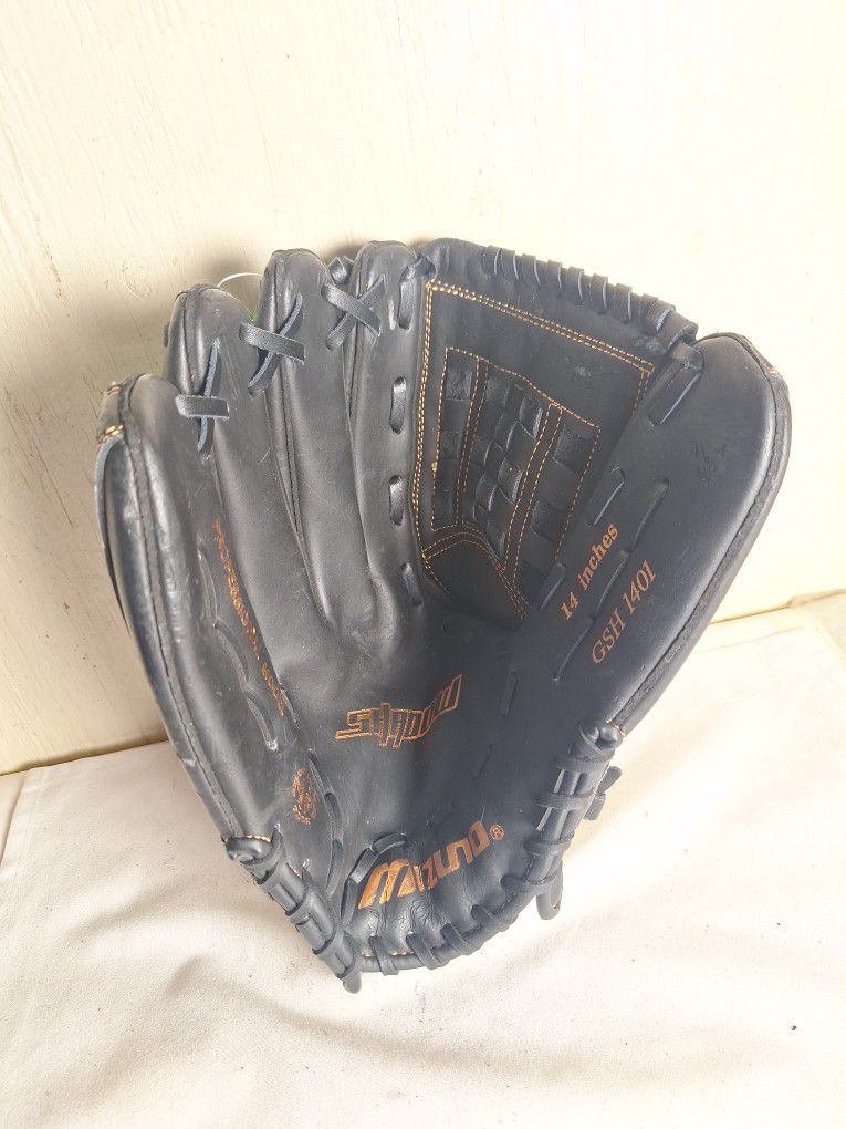 Mizuno Softball,  Baseball Glove, 14"