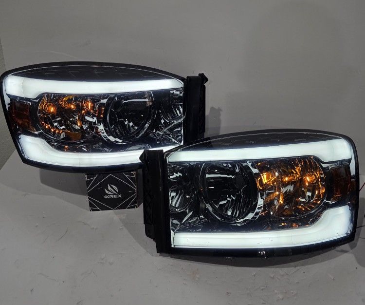 Dodge Ram 2006-2008 Headlights