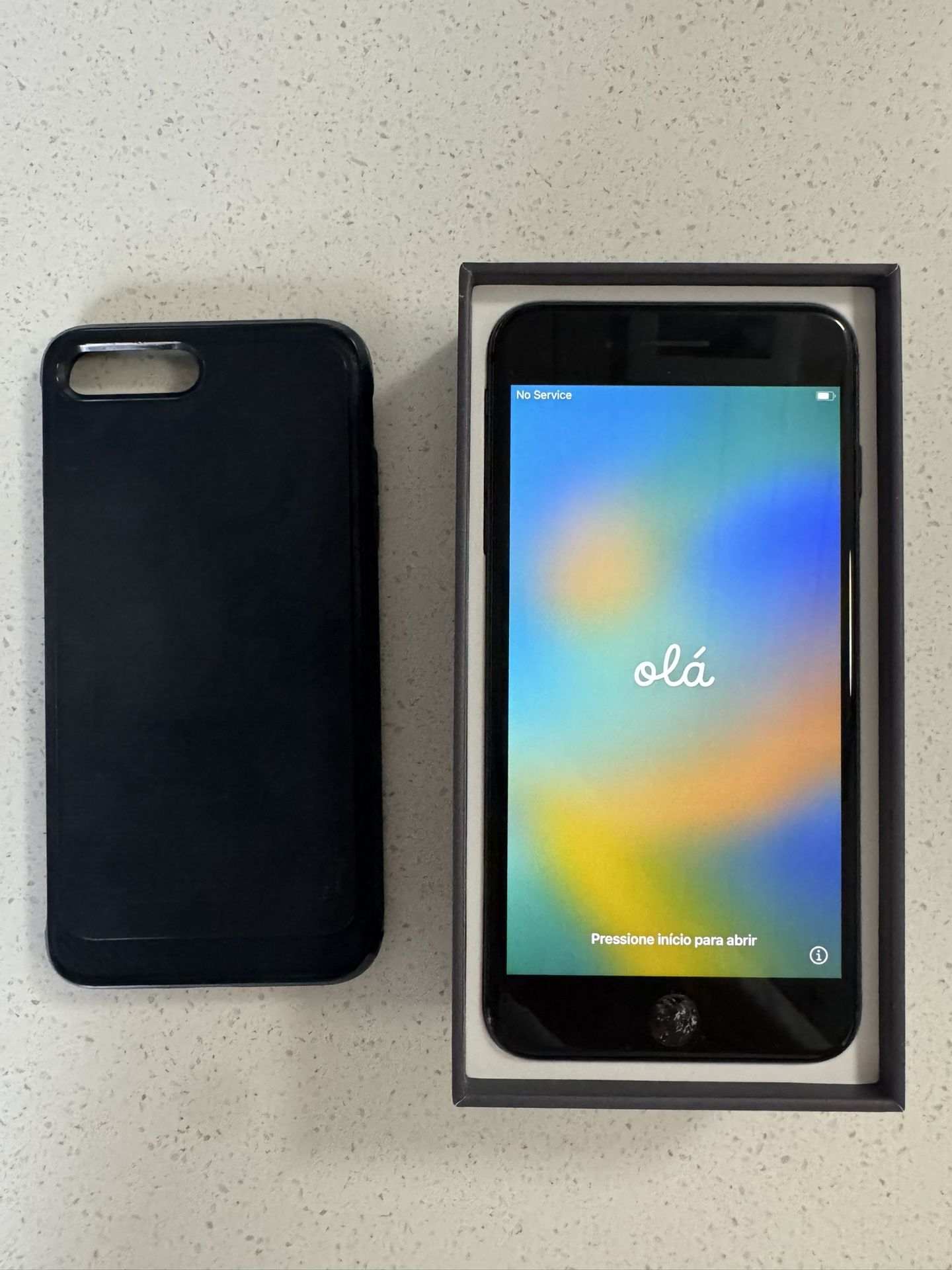 iPhone 8 Plus Unlocked 64g