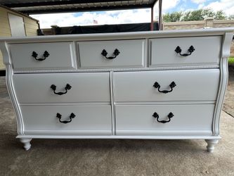 White Dresser