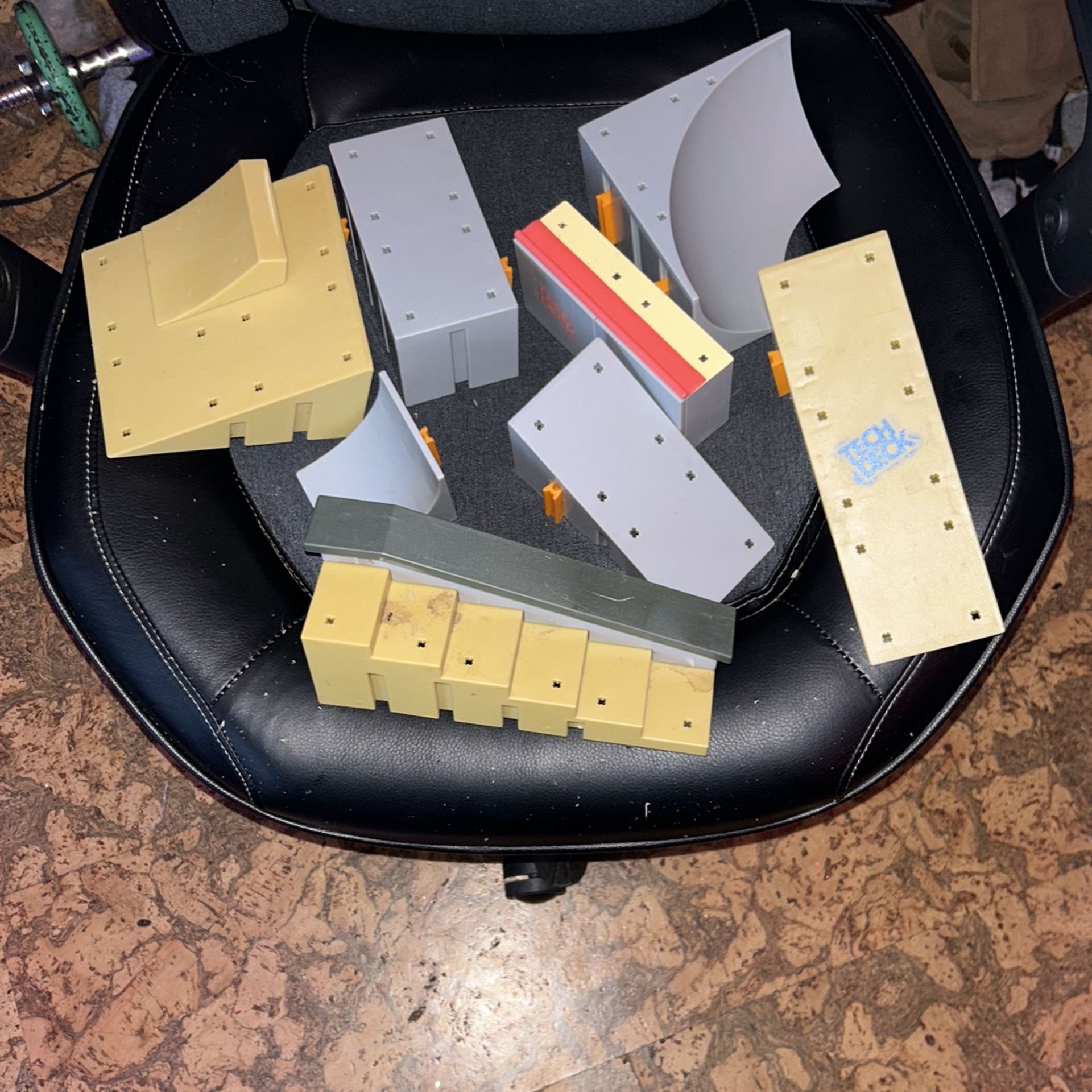 Tech deck, park pieces