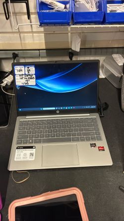 Hp Laptop ( Great Christmas Gift) (149$) ( Layaway Available $15 Down ) 