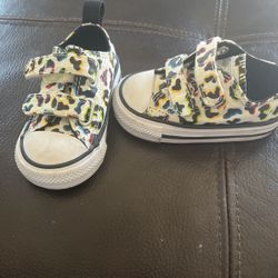Converse Baby Shoes Size 3
