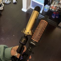 Amika Thermal Brush Plus 2” Hot Tools Curling Iron 