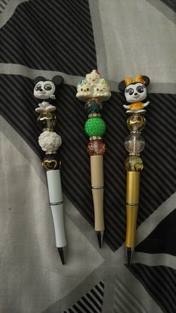 Pens-Minnie & Ducks