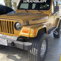 2003 Jeep Wrangler Versión Militar 