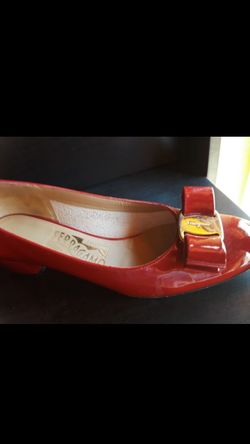 Salvatore ferragamo red pumps shoes heels