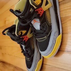Jordan Shoes Size 4