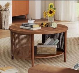 Coffee Table 31.5” with Metal Rattan Decor, Round Coffee Table with Storage shelf, ❤️Good condition