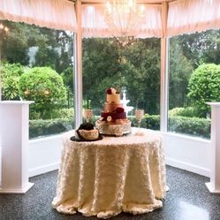 Picture-Perfect Private Event Center: Endless Photo Ops & Pure Elegance