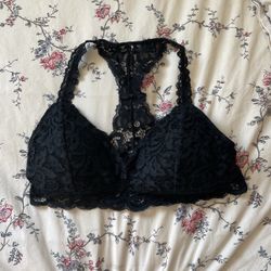 Bralette / Crop Top