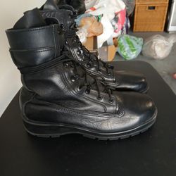 Boots 8 M