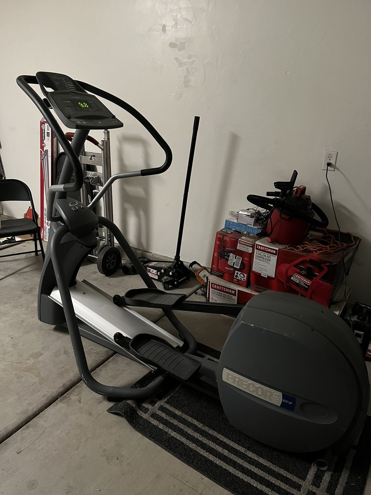 Precor EFX 521. i Elliptical