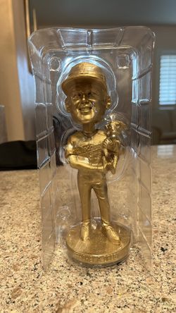 Golden Ohtani Bobble Head