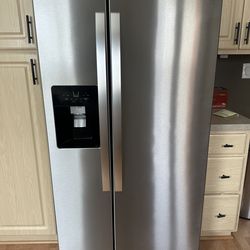 Whirlpool Refrigerator