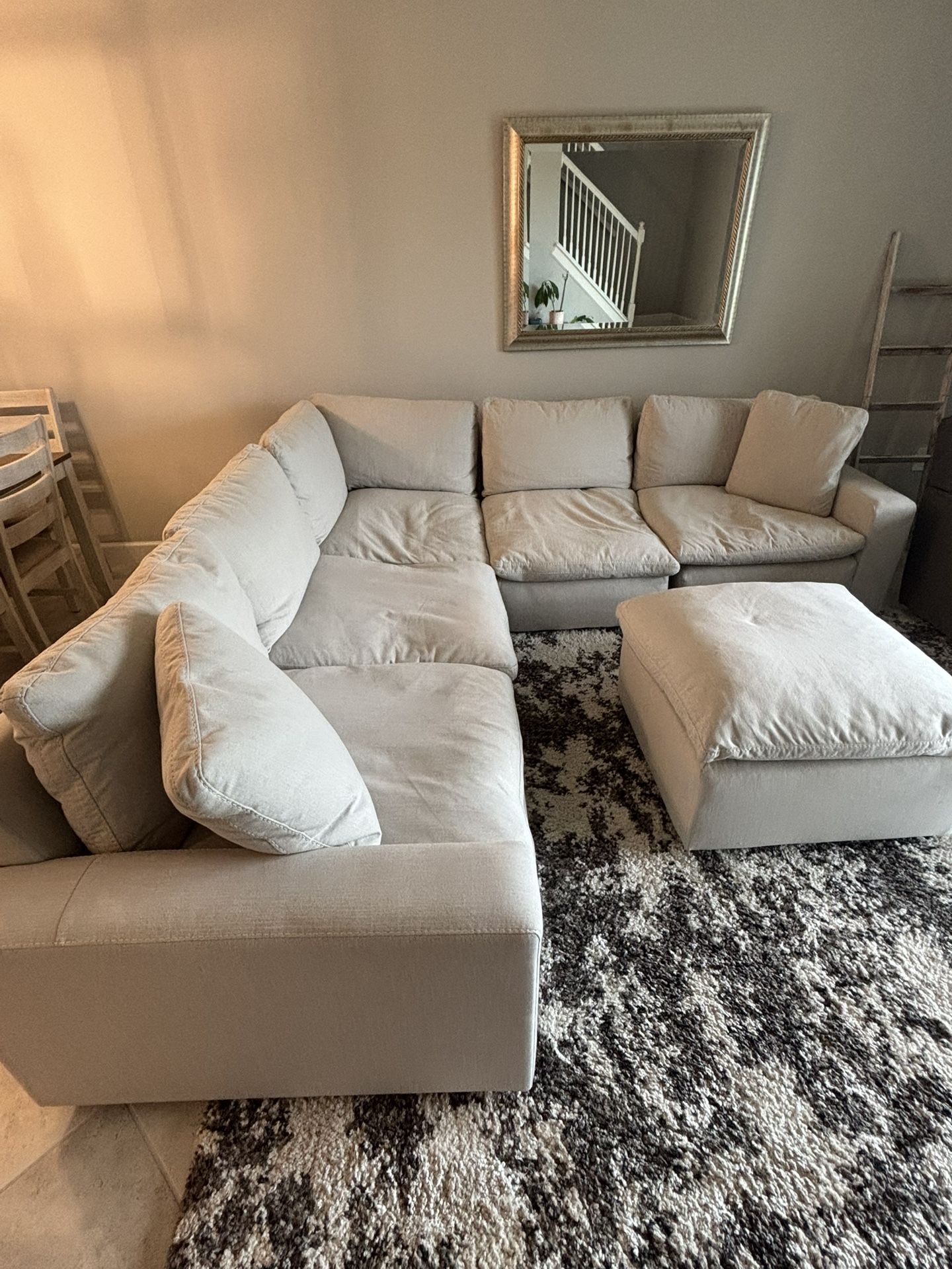 Just moved in and need to sell multiple furniture items. Make reasonable offers