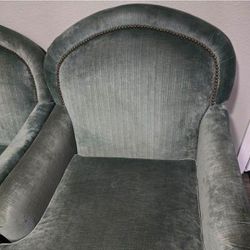 2 Vintage Style Chairs With Ottoman