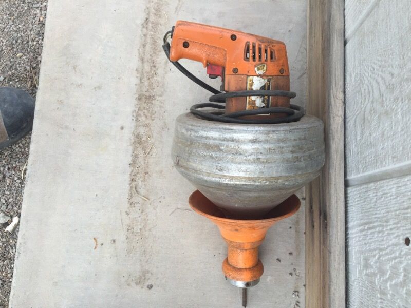 General drain cleaner