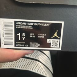 Jordan 1 Mid Youth Cleat