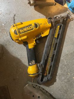 DeWalt D51275 Framing Nailer
