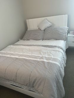 SHA CERLIN bed frame, size: full, color: white