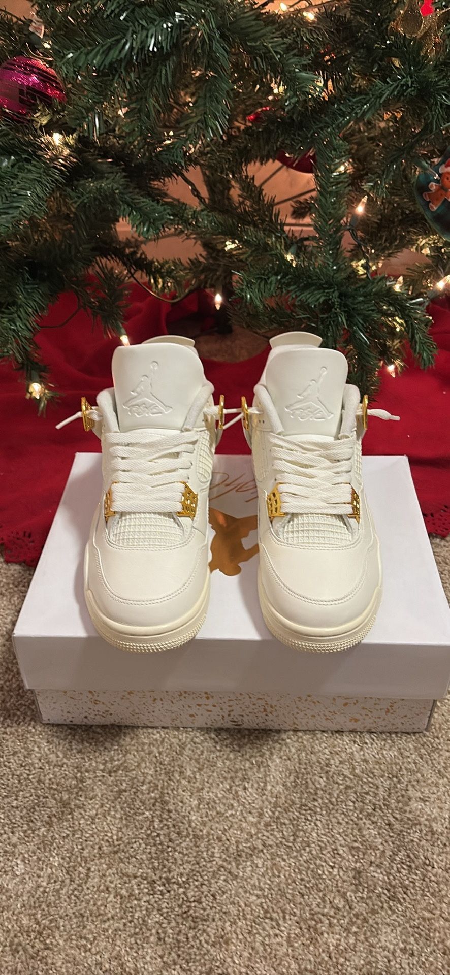 Jordan 4