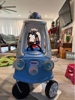 Cinderella Cozy Coupe