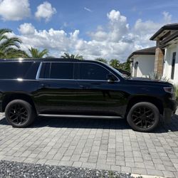 2017 Chevrolet Suburban