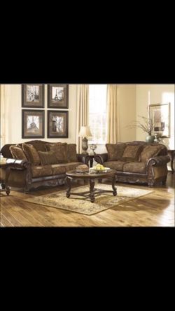 Brand new 2pc sofa and loveseat!!