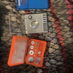  2-Scales And Weight Set Like New 