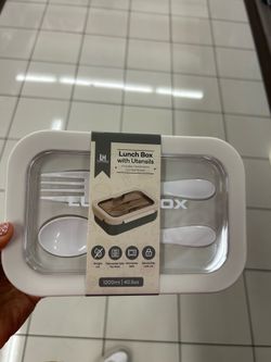 NWT Wheatfiber Lunch Box with Utensils
