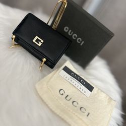 AUTHENTIC GUCCI  KEY HOLDER BLACK 