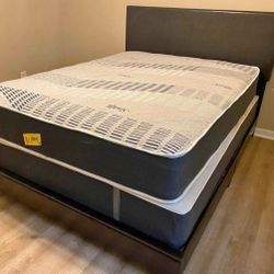 QUEEN SIZE BED , MATTRESS & BOX SPRING! $350  Visit our warehouse at: 4705 bakers ferry rd suit-e  Atlanta ga, 30336  For English call 404-360-4909 Fo